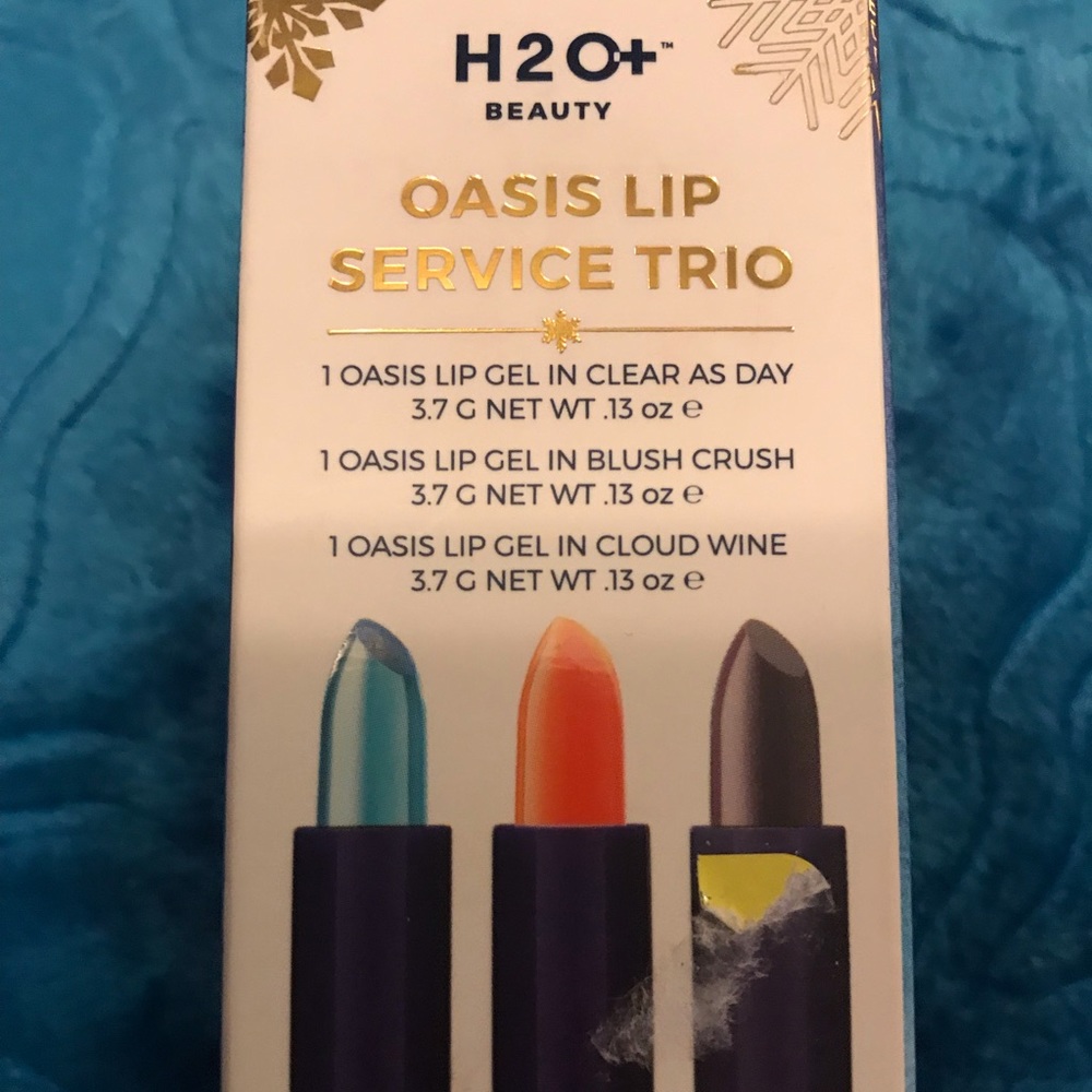 COPY - Oasis lip service trio